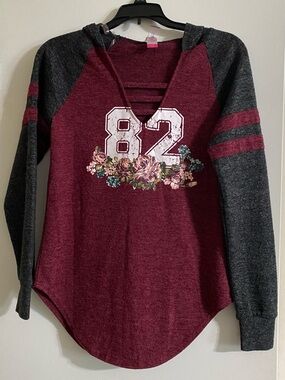 Women's Maroon and Charcoal Hooded Long-Sleeve Tee with Floral '82' Graphic